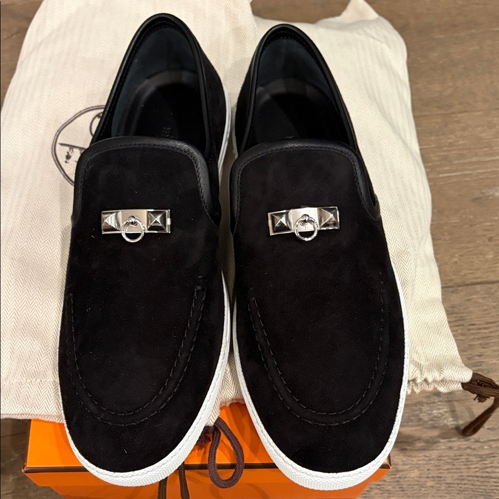 Hermes black suede sneakers - Picture 2 of 4